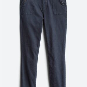 STS BLUE - Stitch Fix
Ellie High Rise Skinny Zipper Pocket Pant Sz 8.